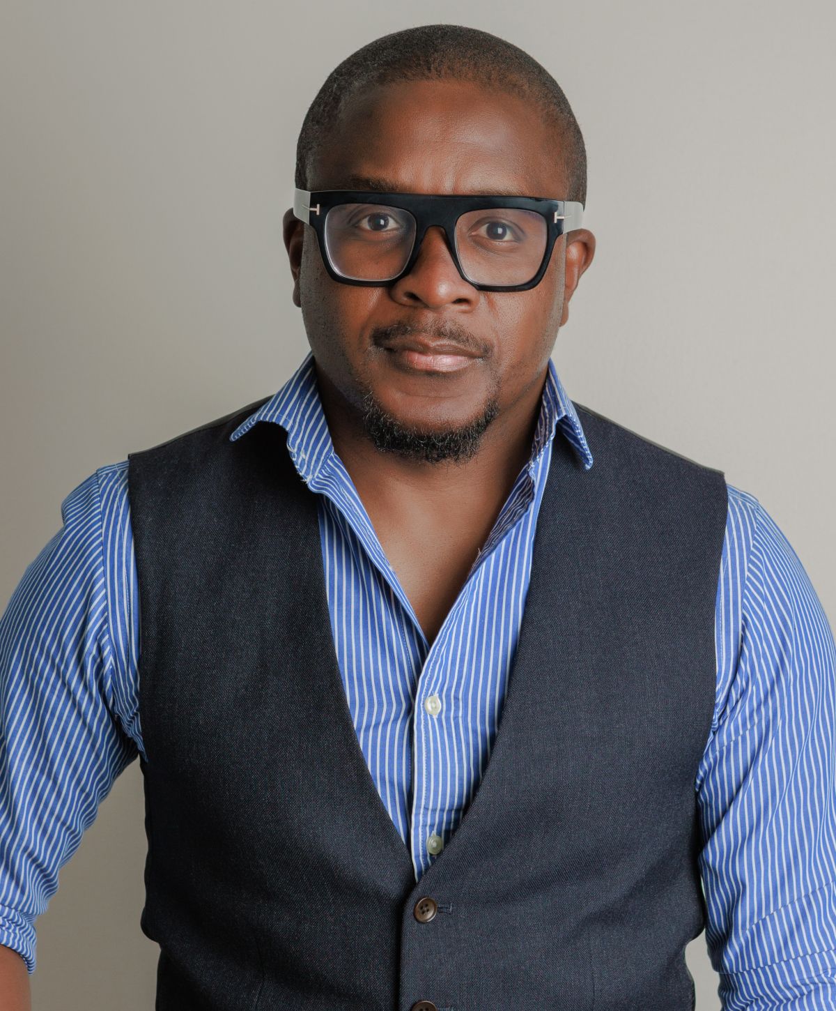 Dr. Ola Ojoye head shot